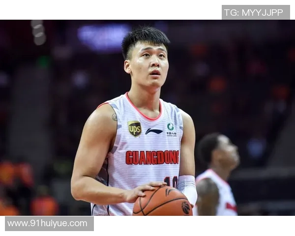 广东华南虎签下新外援,备战CBA季后赛 广东华南虎签下新外援,备战CBA季后赛