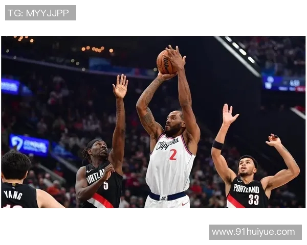 快船队新秀惊艳赛场，连续五场得分30+震撼全场