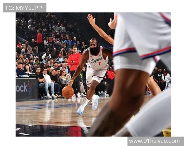 快船小将状态回暖，助球队扳平战绩