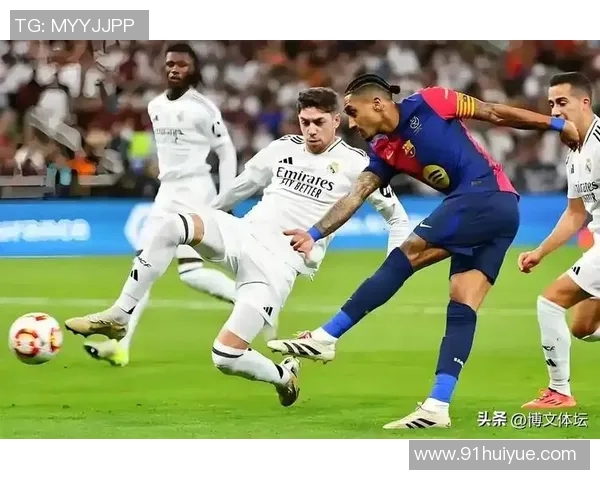 西甲联赛迎来新一轮热门对决，巴萨与皇马同场竞技！