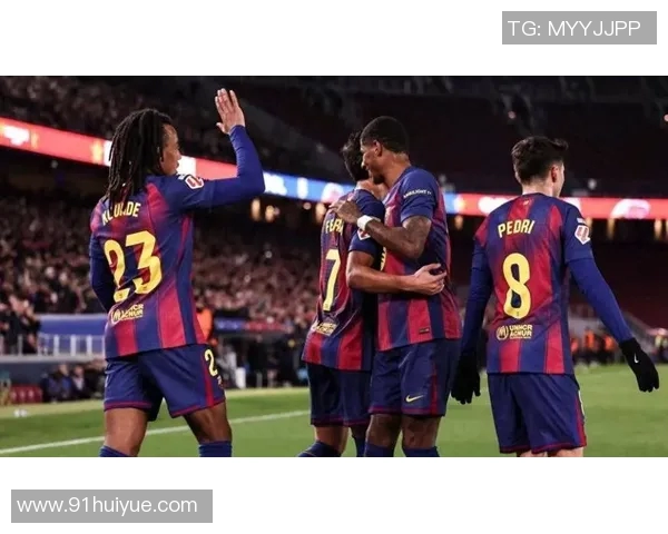 巴塞罗那出售格列兹曼！遭枪手抢夺皇马前锋，巴萨引援或重建三叉戟？